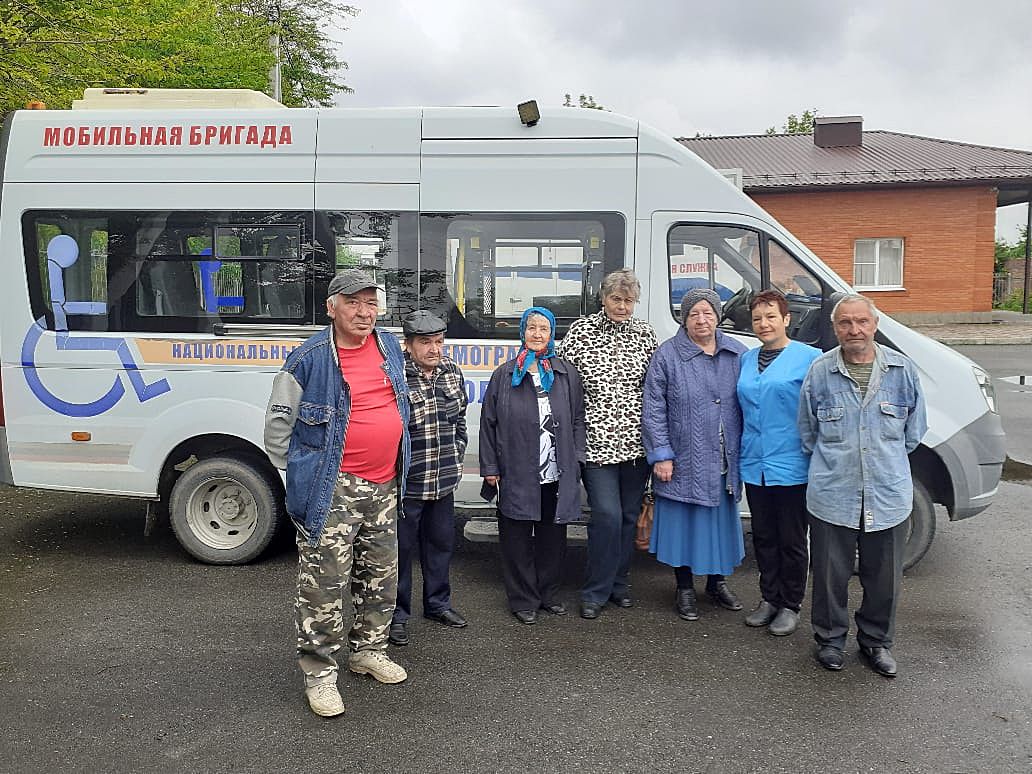 Доставка пожилых граждан